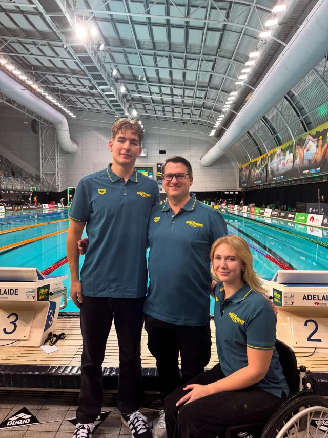 Last night, Swimming Australia selected 25 Dolphins for the World Para Swimming Championships to be held in Singapore 21-27 September at the OCBC Aquatic Centre.

With the largest representation on the team, Alex Tuckfield, Chloe Osborn and coach Gavin Stewart will fly to Singapore in September to compete on the international stage! 

We are beyond proud! 
@go_team_blitz
