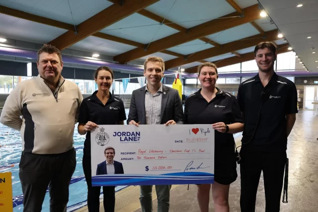 Last week @jordanlaneryde came to our pool in Denistone East to celebrate the successful allocation of a grant for new accessible pool stairs to be retrofitted to our pool.

Watch this space for our new stairs to help you access our pool in a safe way!
#access #watersafety