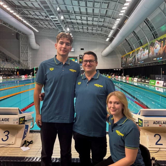 Head Coach Gavin Stewart took some time after this morning's session to sit down with @beaurm_runningman, @chloe.oz3 and @alextuckswim to chat about #internationaldayofpeoplewithdisability and what it means to them individually, as part of our swimming team and as international athletes! 

Keep informed here:
https://www.idpwd.com.au/about/

We are so grateful to be able to learn from you, thanks for taking the time and sharing your thoughts!

@idpwd_au 
@go_team_blitz 
@lifesavingnsw 
@ausparalympics